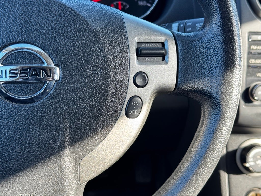 2013 Nissan Rogue SV