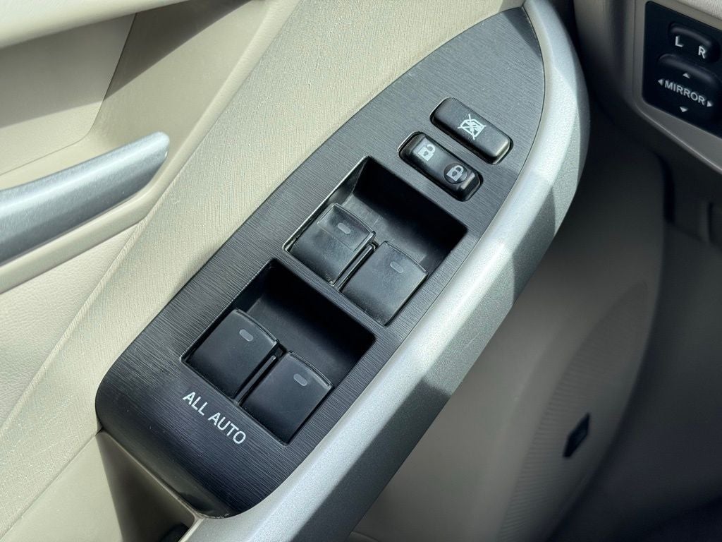 2011 Toyota Prius Four