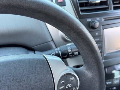 2014 Toyota Prius v Two