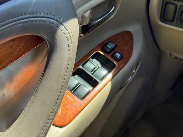 2005 Lexus LX 470