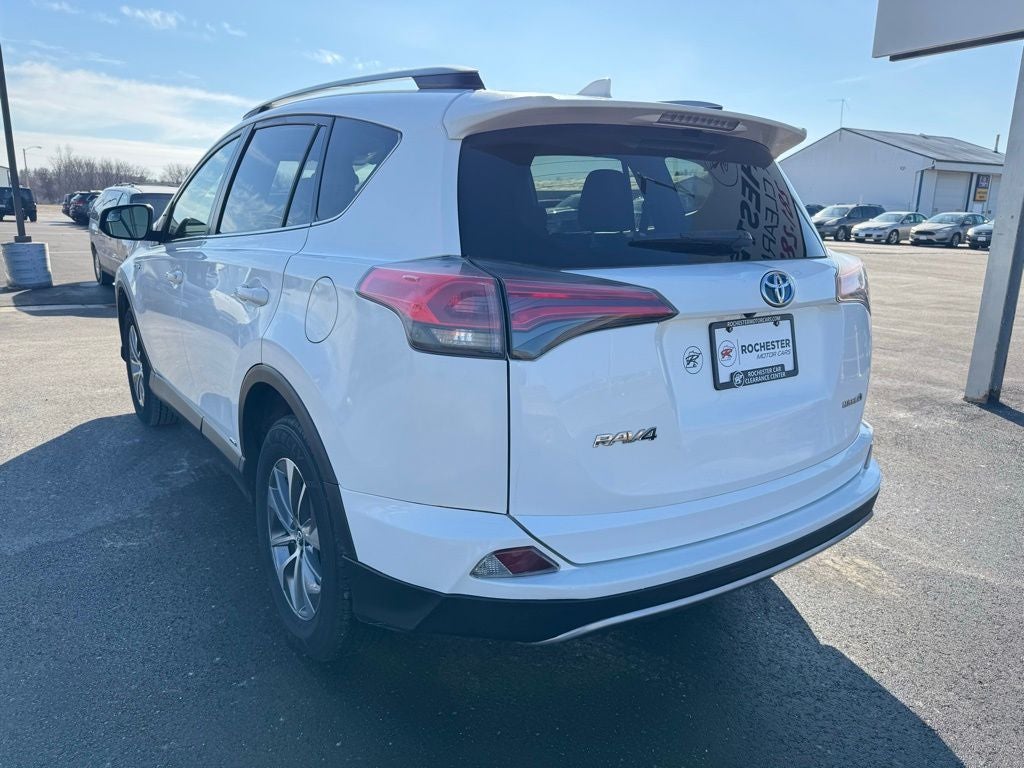 2018 Toyota RAV4 Hybrid LE