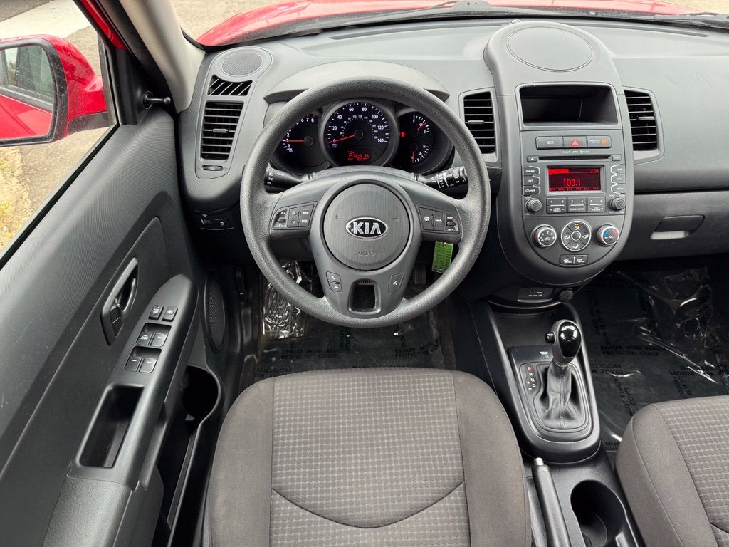 2013 Kia Soul Base
