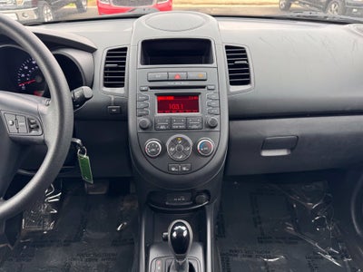 2013 Kia Soul Base