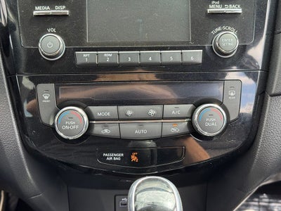 2017 Nissan Rogue SV AWD
