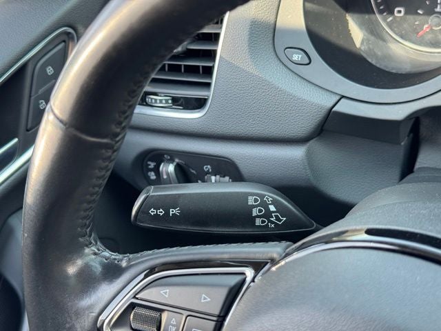 2016 Audi Q3 2.0T Prestige quattro