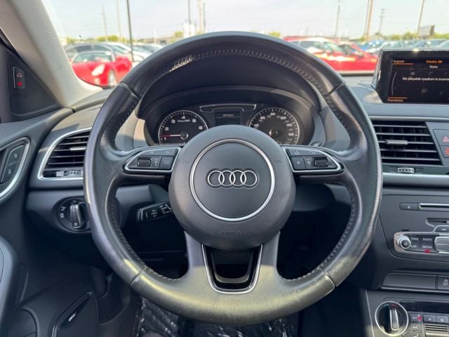 2016 Audi Q3 2.0T Prestige quattro