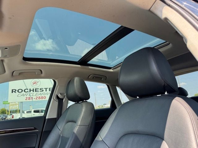 2016 Audi Q3 2.0T Prestige quattro