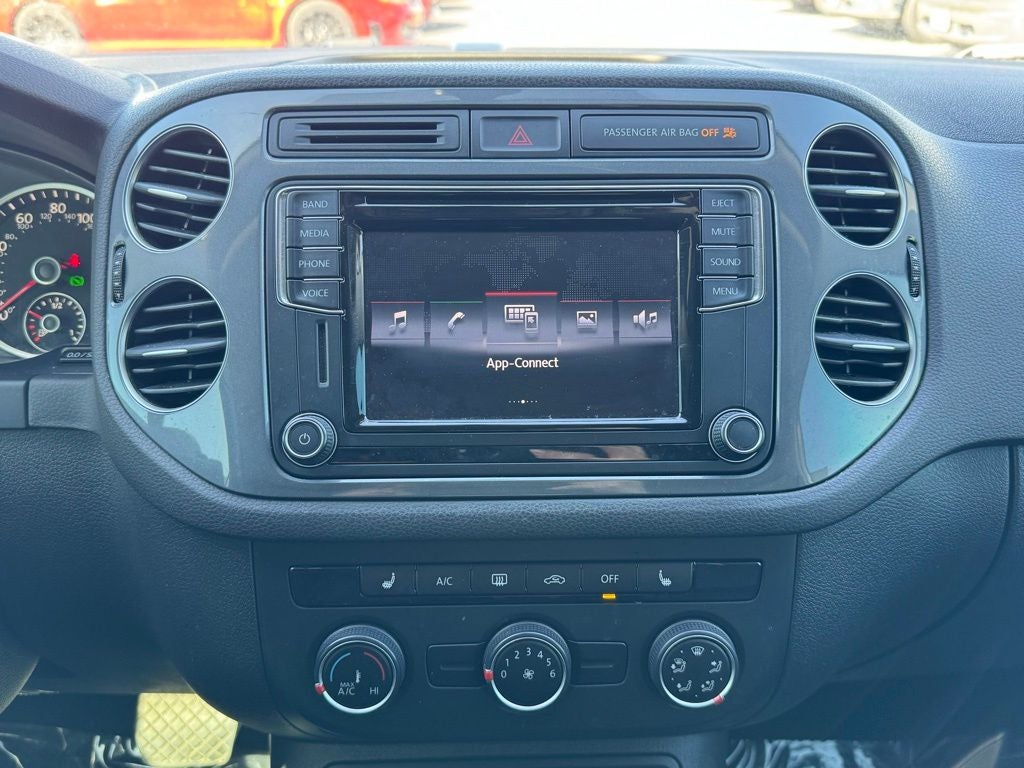 2017 Volkswagen Tiguan 2.0T S 4Motion