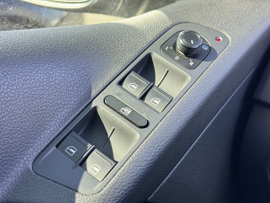 2017 Volkswagen Tiguan 2.0T S 4Motion