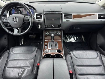 2015 Volkswagen Touareg V6 TDI Lux