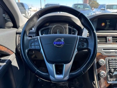 2015 Volvo XC70 T6 Platinum